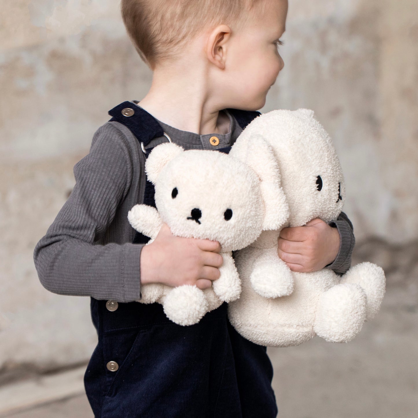 Boris Bear Terry Cream Group with kid